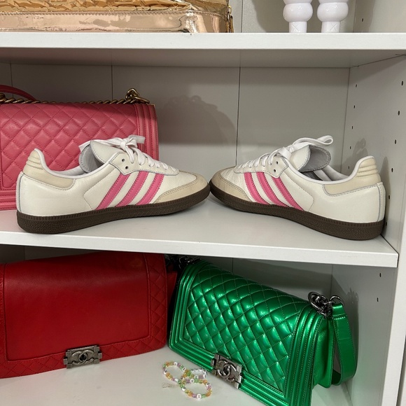 Adidas Women’s Samba OG Sneakers - Picture 6 of 10
